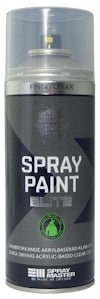Sprejburk Spray Paint Elite med etiketttext: "Finish Clear", "Snabbtorkande akrylbasserad klarlack", och "Made in Sweden".
