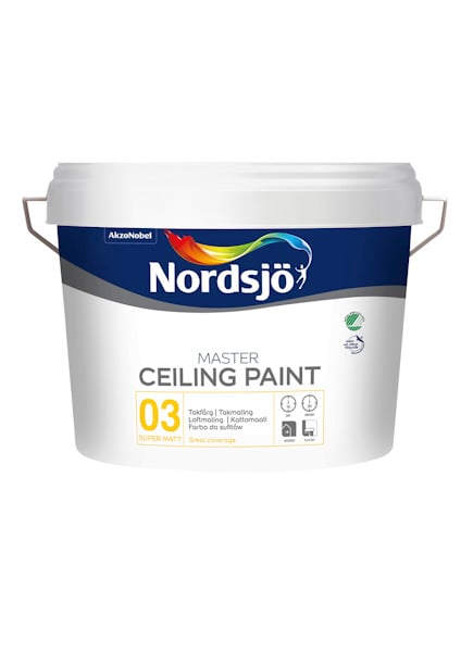 Färgbehållare med texten "Nordsjö Master Ceiling Paint 03 Super Matt", vita och blå färger med en regnbåge i logotypen.