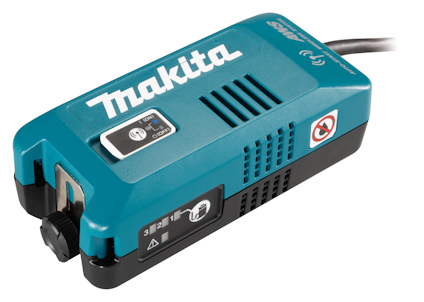 Makita laddare med blått och svart hölje, knappar för användning och indikatorlampor.