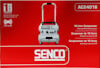 Röd Senco AC24016 kompressor låda med vit och svart text, 16 liter och 2 HP specifikationer, låg ljudnivå.