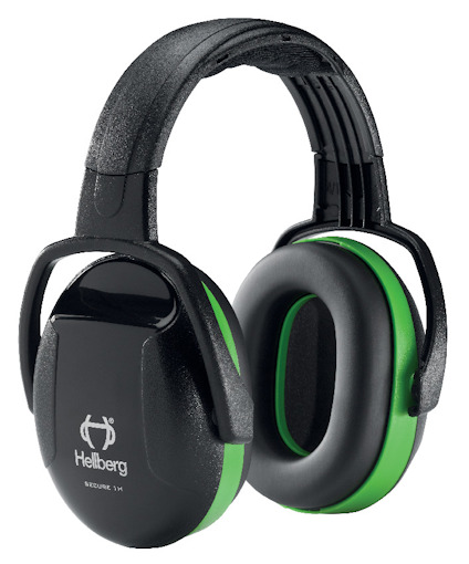 Svart och grön hörselkåpa med hjässbygel, märkt "Hellberg Secure 1" på den svarta delen.