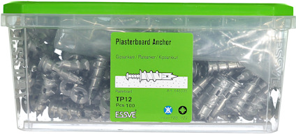 Plastlåda med transparent lock innehållande gipsexpanders från ESSVE; etikett med texten "Plasterboard Anchor TP12 PCS 100".